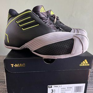 NWT- Adidas Boy's Sneaker